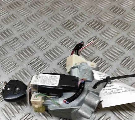 Toyota Hilux (AN10, AN20, AN30) Ignition lock 625461000 8978322021
