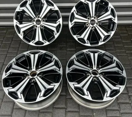 Toyota RAV 4 (XA50) R19 alloy rim 