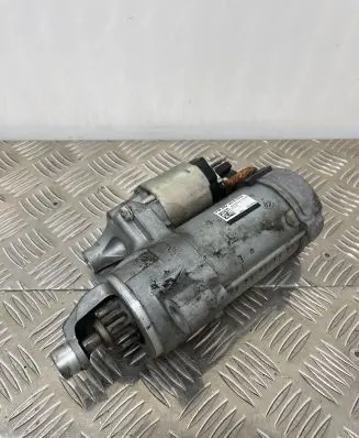 Audi A6 C7 Starter motor 06E911024A 4280007924