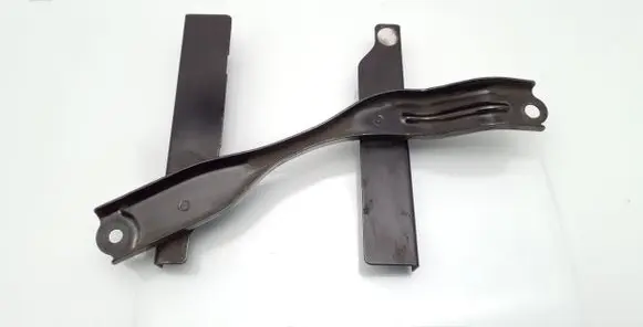 Toyota Avensis T270 Battery bracket 