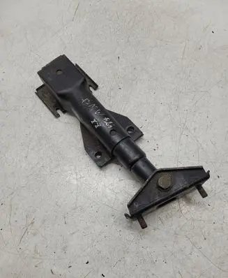 BMW 5 E34 Front bumper mounting bracket