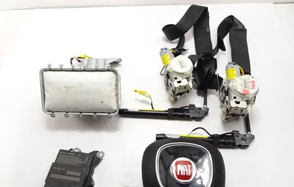 Fiat 500L Airbag set vwd