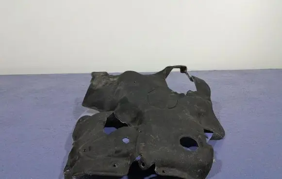 BMW X5 E53 Front underbody cover/under tray 8583378