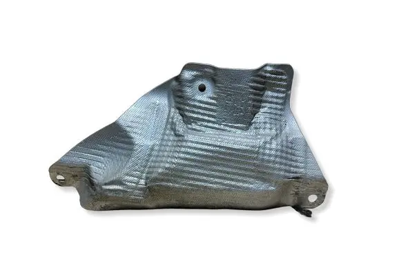Audi Q7 4M Heat shield in engine bay 4M0825730