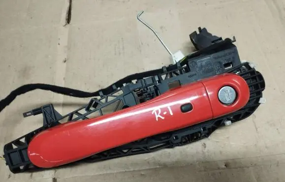 Jeep Renegade Front door exterior handle 252106