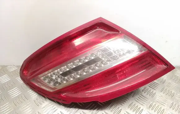 Mercedes-Benz GLK (X204) Rear/tail lights 2048201964