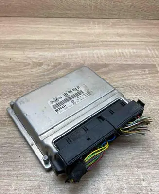 Audi A6 S6 C5 4B Engine control unit/module ECU 4B0906018BF 0261206525 10KW