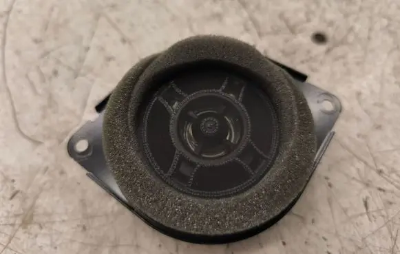 Jeep Grand Cherokee Front door speaker 68043045AD