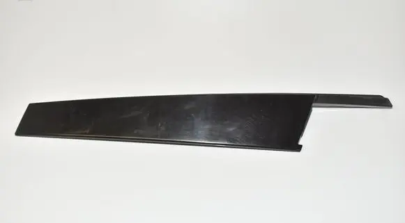 BMW 2 F45 Front door glass trim molding 7373922 51337373922