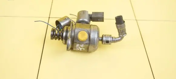 BMW 1 F20 F21 In-tank fuel pump 0261520150 N13B16A