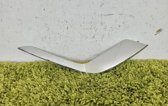 Renault Trafic III (X82) Rear bumper trim bar molding 624145299r