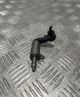Audi A4 S4 B8 8K Camshaft vanos timing valve C271302302
