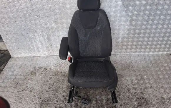 Opel Crossland X Front driver seat 