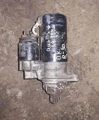 Seat Alhambra (Mk1) Starter motor 0001125048