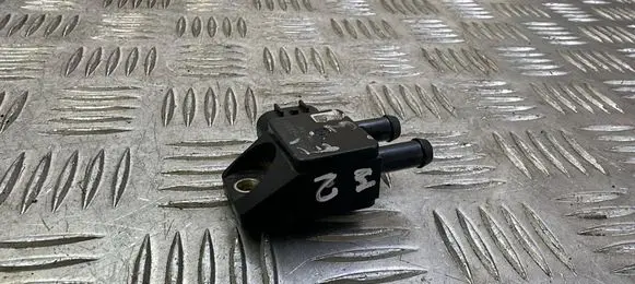 KIA Sportage Exhaust gas pressure sensor 392102A800