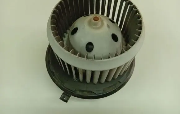 Alfa Romeo 147 Heater fan/blower 885001755