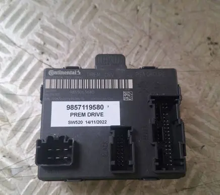 Citroen DS4 Sliding door control unit/module 9853063680 9857119580