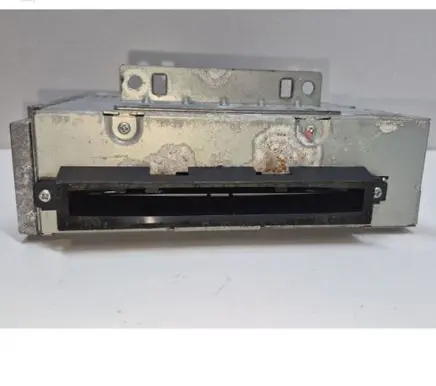 Volvo V50 Radio/CD/DVD/GPS head unit 31266763 1CD16W 31260532