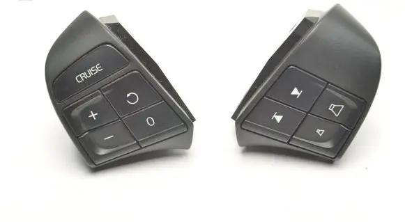Volvo C30 Steering wheel buttons/switches 30739641