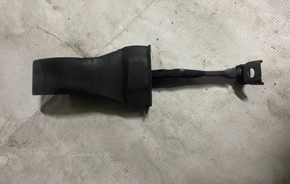 Volkswagen PASSAT B8 Front door check strap stopper 3G0839267