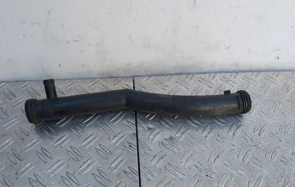 Volkswagen Golf VI Engine coolant pipe/hose 03C121065B
