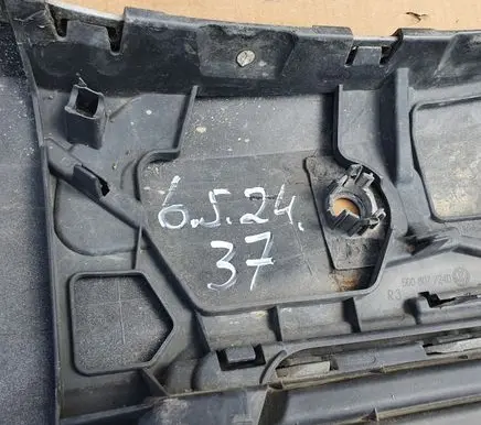 Volkswagen Golf VII Front bumper mounting bracket 5G0807724D