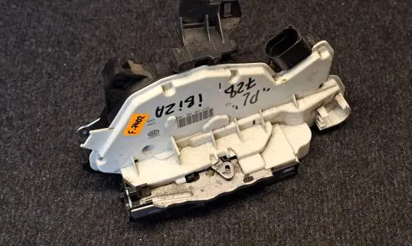 Seat Ibiza V (KJ) Front door lock 5N1837015F