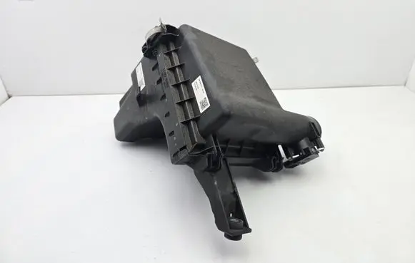 Toyota Auris E180 Air filter box MF1140604300