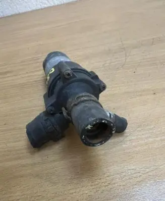 Mercedes-Benz E W210 Electric auxiliary coolant/water pump D8444