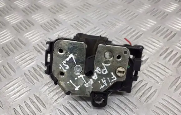 Fiat Panda II Rear door lock 46803515