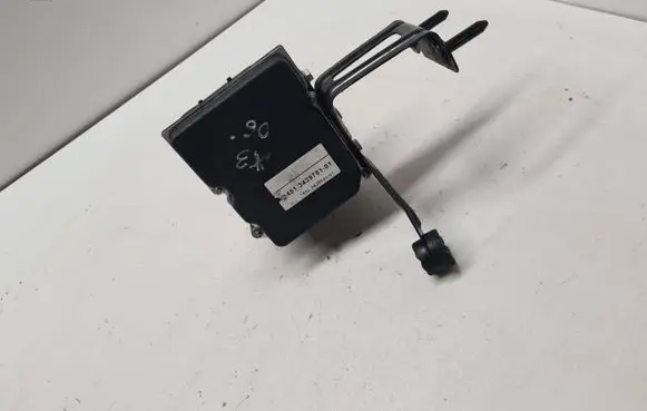 BMW X3 E83 ABS Pump 3439781 3439820