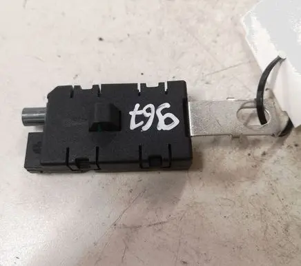 Peugeot 508 Aerial antenna amplifier 966610188001 920265001