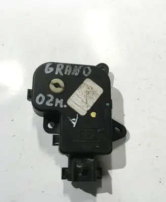Suzuki Grand Vitara I Air flap motor/actuator