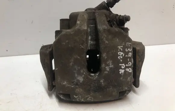 BMW 5 E39 Front brake caliper