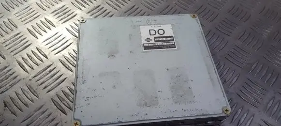Nissan Maxima Engine control unit/module 2371045u10 a18-f95e38
