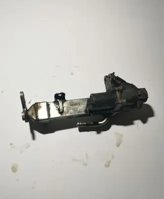 Volvo V70 EGR valve cooler 30637142