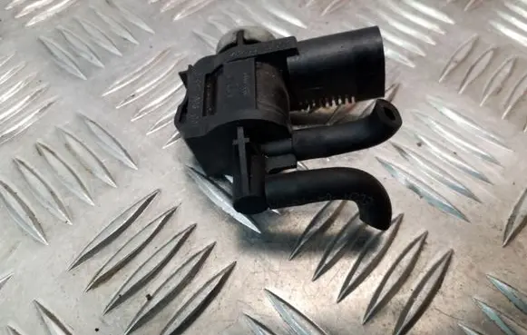Seat Leon (1M) Vacuum valve 1J0906283C