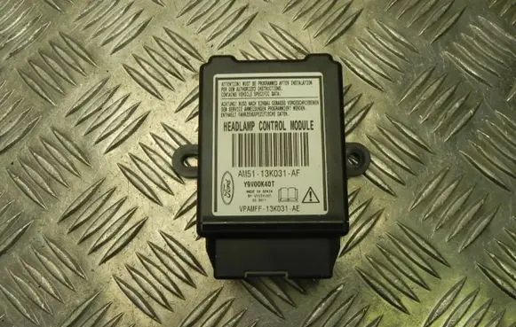 Ford C-MAX II Light module LCM AM5113K031AF G2812