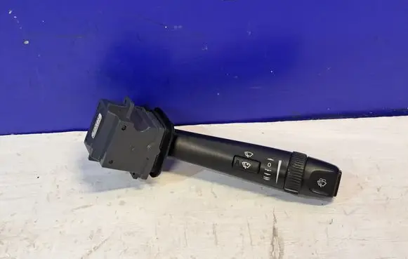 Volvo S60 Wiper control stalk 31268568
