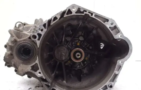 Renault Megane II Manual 5 speed gearbox 
