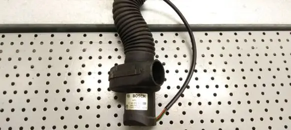 BMW 3 E46 Engine control unit/module fan 0130002831 129017451829