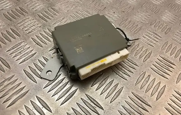 Lexus RX 450H Seat control module 8971548010