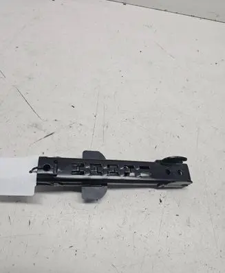 Audi Q7 4L Front seatbelt 8E0857833F