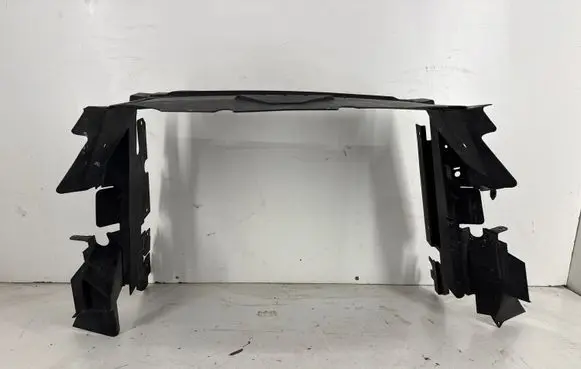 Chevrolet Camaro Radiator support slam panel bracket 84388316 962772104 23355051