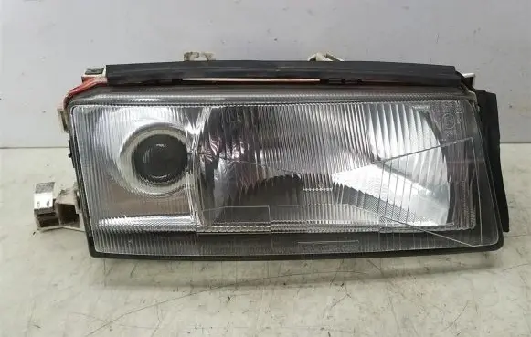 Skoda Octavia Mk1 (1U) Headlight/headlamp
