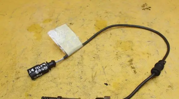 Audi A8 S8 D3 4E Outside/exterior temperature sensor 057906088