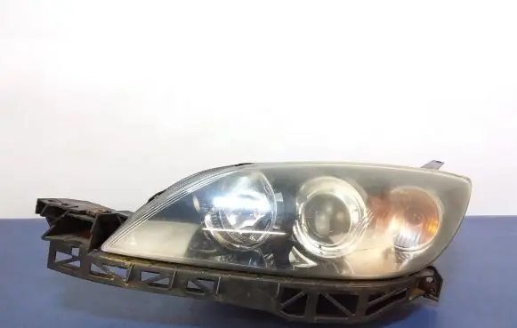 Mazda 3 I Headlight/headlamp