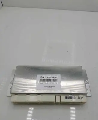 Mercedes-Benz E W213 Air suspension control unit module (rear) A2139001326 982835