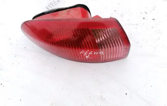 Alfa Romeo 147 Rear/tail lights 46556349 03322010
