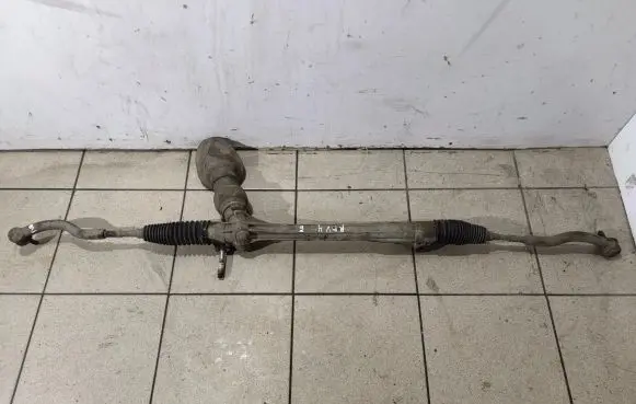 Toyota RAV 4 (XA30) Steering rack NSK0030